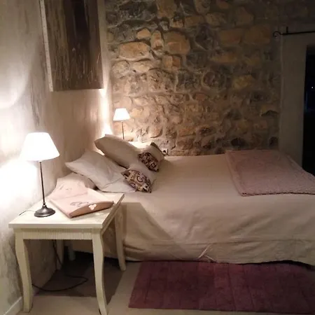 Du Domaine De La Manse Villeneuve-de-Berg
